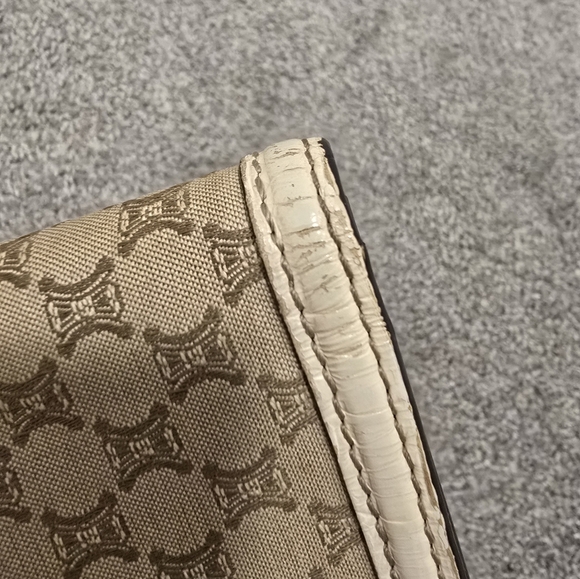 Celine Vintage Canvas Trifold Wallet Neutrals Classic Chic Luxury Minimalist - Picture 16 of 16